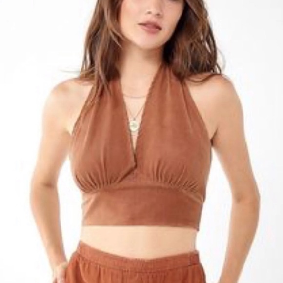 Urban Renewal Halter Top- ISO - SEARCHING FOR/TRADE - Picture 2 of 8